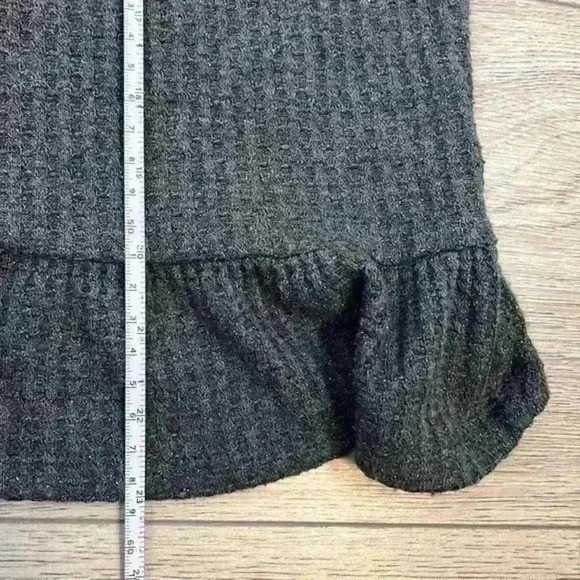 LC Lauren Conrad Grey Sparkly Hooded Top Size Small - Picture 8 of 8